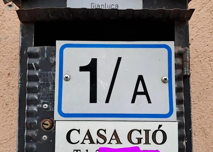 Casa Gio Cir 0001 度假居 *